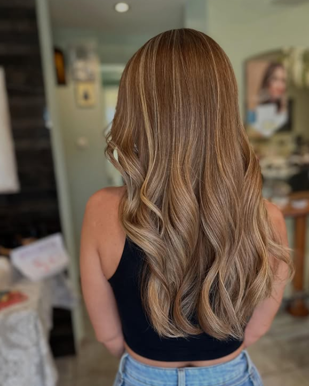 Επαγγελματική εργασία χρώματος και balayage